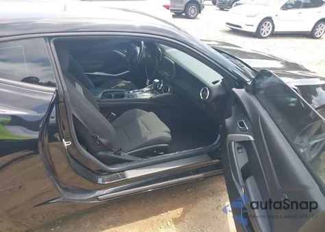 2017 Chevrolet Camaro 1Lt из США, поврежденный, VIN 1G1FB1RX4H0151180